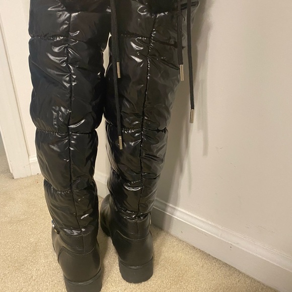 MK black fur winter boots - Picture 4 of 7